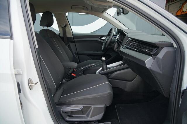 Audi A1 Sportback 30 TFSI epic 115PK + APPLE CARPLAY / CRUISE CONTROL / S-LINE EXTERIEUR