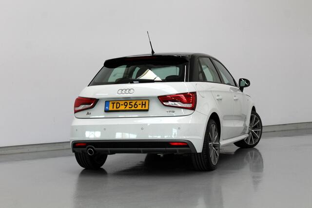 Audi A1 Sportback 1.0 TFSI Adrenalin 96PK, S-LINE EXTER-PAKKET | NAVIGATIE | CRUISE CONTROLE | PARKEERSENSOREN