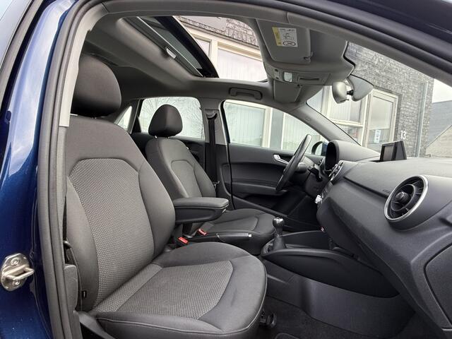 Audi A1 1.0 tfsi ultra Sportback Pano