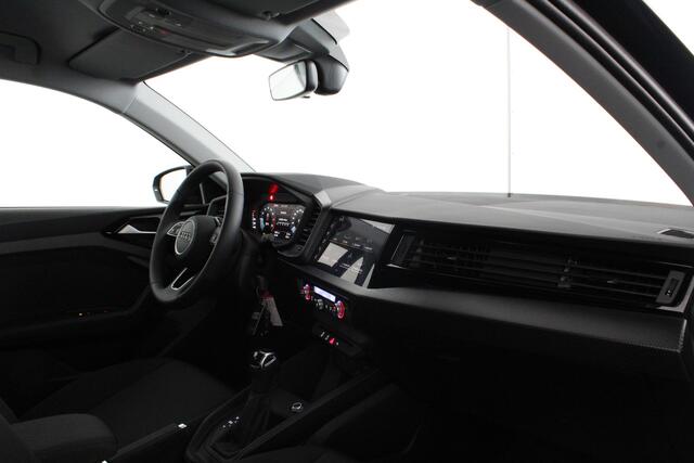 Audi A1 Sportback 30 TFSI Pro Line Automaat/116pk/Navigatie/Mythos Black Metallic/Parkeersensoren/16 inch velgen