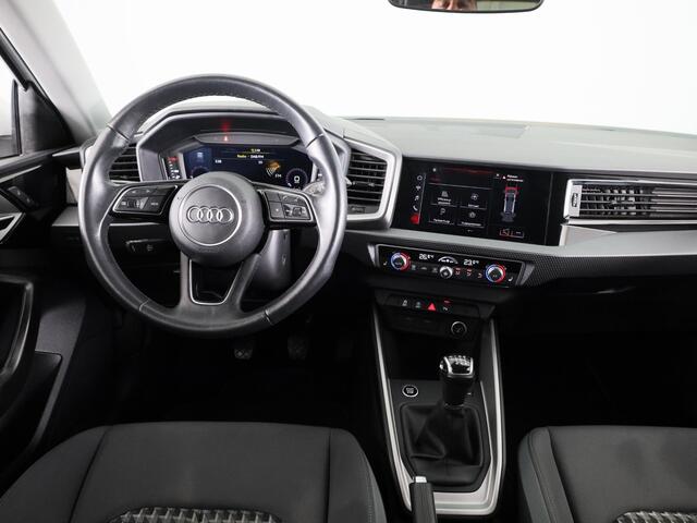 Audi A1 Sportback 30 TFSI Pro Line 110pk | S-line interieur | Climatronic | 17 inch lichtmetalen velgen | Navigatie via App