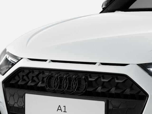Audi A1 Sportback 35 TFSI S edition 150 PK · Achteruitrijcamera · Comfortsleutel · Stoelverwarming · Audi sound system