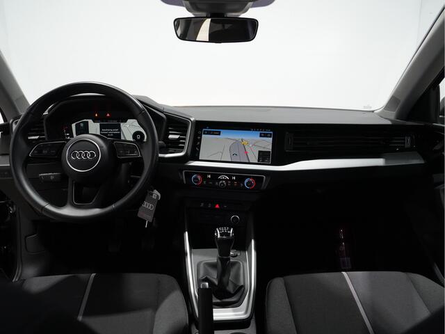 Audi A1 Sportback 25 TFSI 95pk Advanced Navigatie PDC Climate control 64