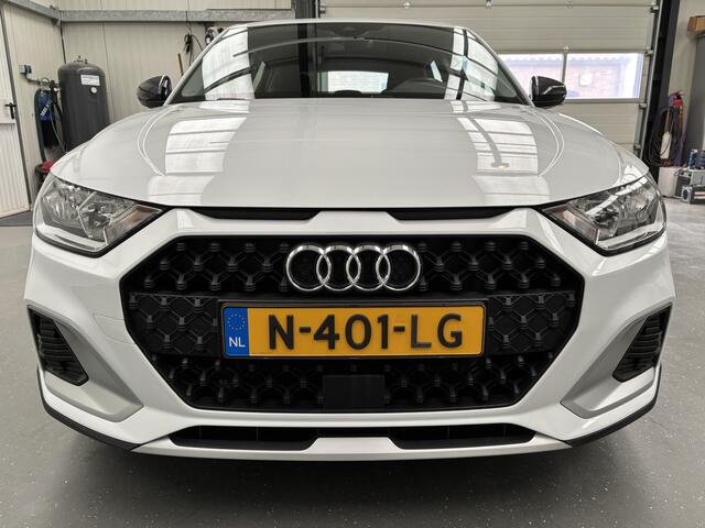 Audi A1 citycarver 25 TFSI Advanced Edition 1e eigenaar! NAP | Airco (automatisch) | Cruise control | Lichtmetalen velgen 17"