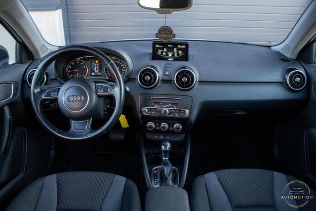 Audi A1 Sportback 1.0 TFSI Panoramdak Parkeersensor Cruisecontrol Airco