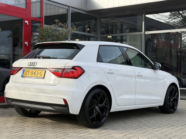 Audi A1 Sportback TFSI *!* NAVIGATIE/ CARPLAY/ 18 INCH/ CRUISE *!*