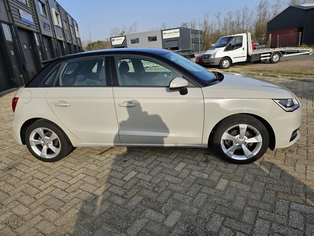 Audi A1 Sportback 1.0 TFSI Adrenalin