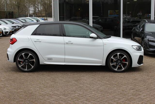 Audi A1 Sportback 40 TFSI S Line edition one 200pk / Navigatie / Keyless / Virtual Cockpit / 18'' / Parkeerhulp achter / Stoelverwarming / LED Koplampen / DAB / ACC