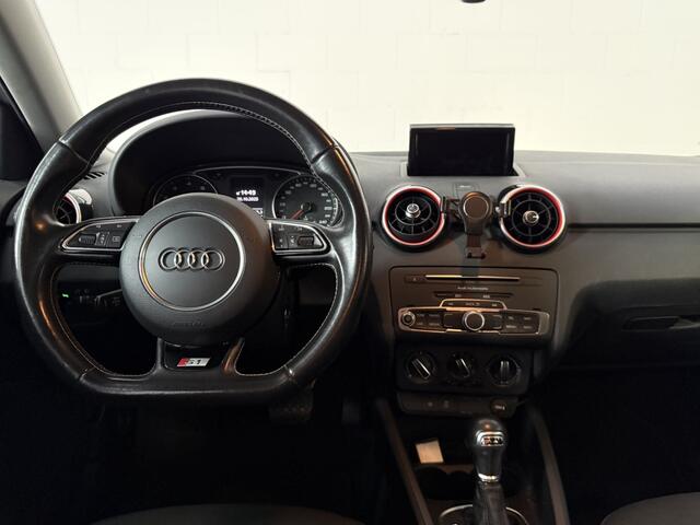 Audi A1 Sportback 1.0 TFSI Active *Camera*Automaat*