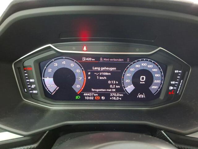 Audi A1 Sportback 25 TFSI 95pk epic / Zwart Dak / Smartphone Interface / Airco / 17" LMV