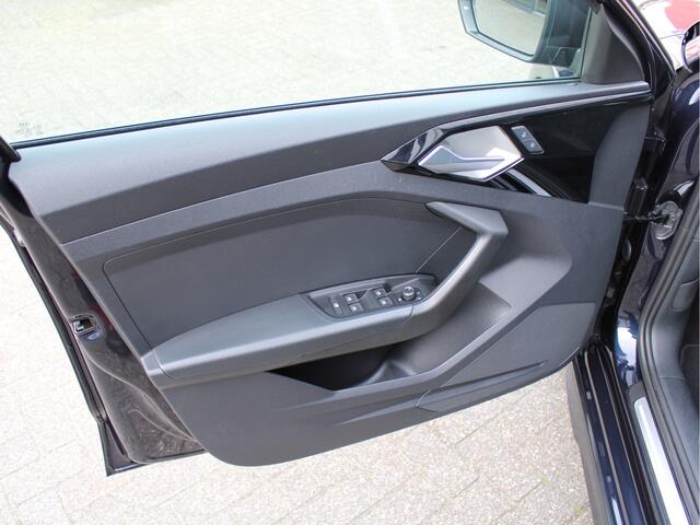 Audi A1 Citycarver 35TFSI 150PK Automaat Advanced Edition /NAVI/Virtual Cockpit/ACC/Leder/PDC/DAB+/Lane assist/Climate/NAP! 1e eig!