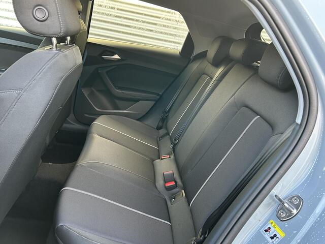 Audi A1 Sportback Advanced edition (A02) 25 TFSI 70 kW / 95 PK Spor