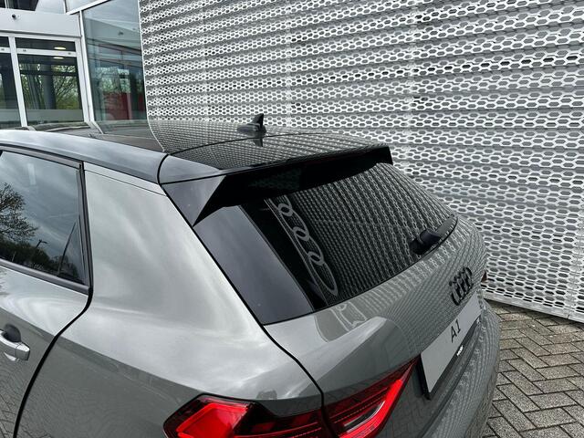 Audi A1 Sportback Advanced edition (A02) 25 TFSI 70 kW / 95 PK Spor Optiekpakket zwart plus \ Parkeerhulp plus \ Privacy glas \ Dak in contrastkleur \