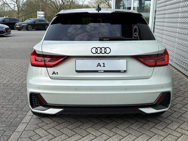 Audi A1 Sportback 25 TFSI S edition 3-spaaks sport afgevlakt stuur \ Audi phone box \ Autom. Airco 2 zones \ Dak in contrastkleur \ Optiekpakket zwart plus \ Privacy glas \