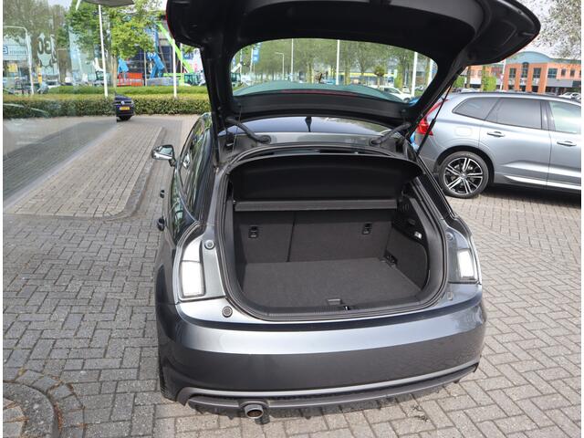 Audi A1 Sportback 1.0 TFSI Advance Sport Navi / Airco / Cruise / Lm17'' / S-LINE