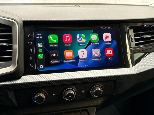 Audi A1 Sportback 25 TFSI Sport (VIRTUAL COCKPIT, APPLE CARPLAY, GROOT NAVI, GETINT GLAS, PARKEERSENSOREN, SPORTSTOELEN, CRUISE, LANE ASSIST, NIEUWSTAAT)