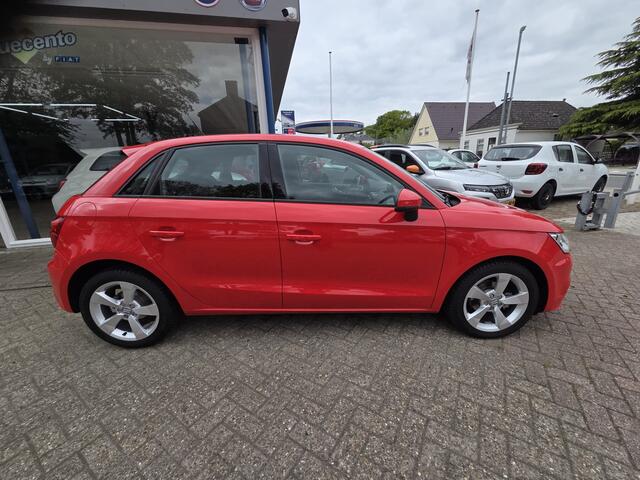 Audi A1 Sportback 1.0 TFSI Sport 9000 km! uniek