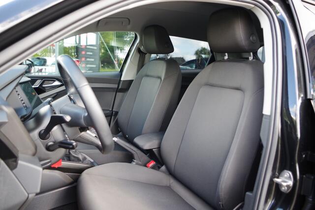Audi A1 Sportback 30 TFSI 115 PK S-Line Advanced Epic, Carplay, Digitale Cockpit, LM-Velgen
