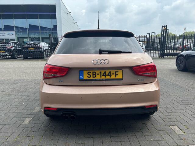 Audi A1 Sportback 1.4 TFSI 125Pk / Stoelverwarming / Parkeerhulp Achter