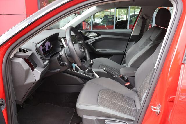 Audi A1 Sportback 25 TFSI Pro Line S | S-Line | Virtual Cockpit | Camera | Two-Tone |