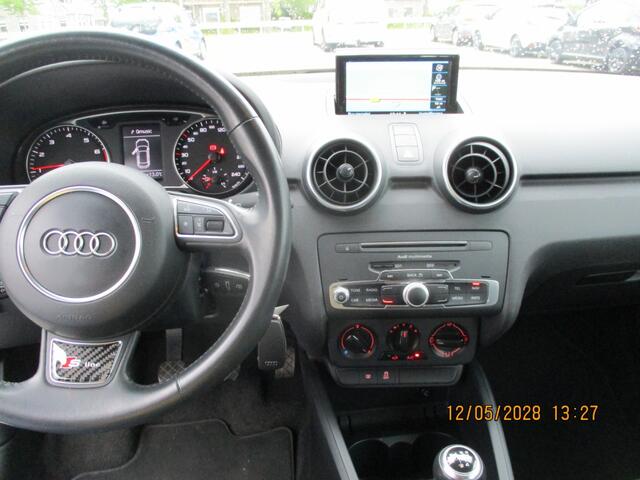 Audi A1 Sportback 1.0 TFSI Adrenalin S-line