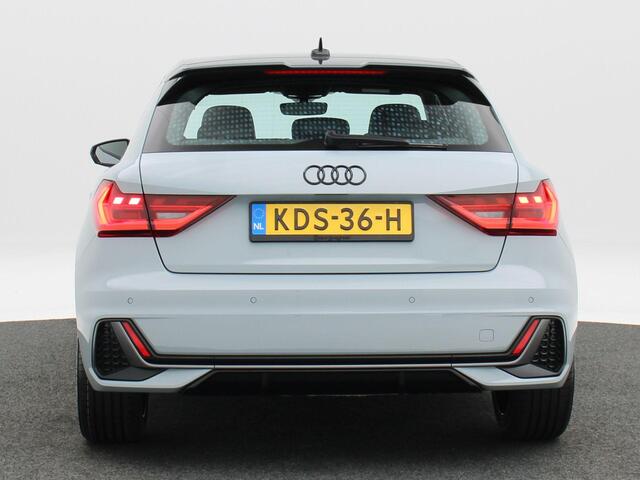 Audi A1 S edition 25 TFSI | 95 PK | Contrast dak | 17 inch lichtmetalen velgen | Apple Carplay/Android Auto |