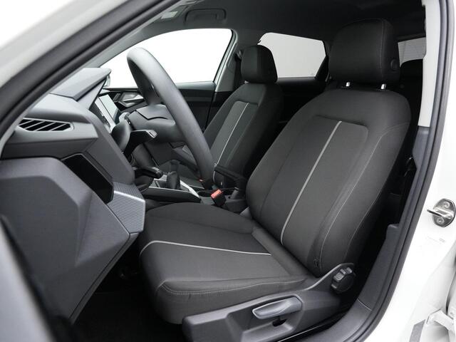 Audi A1 Sportback 25 TFSI 95 pk Attraction | Carplay | Virtual Cockpit | Audi pre sense | Lane Assist