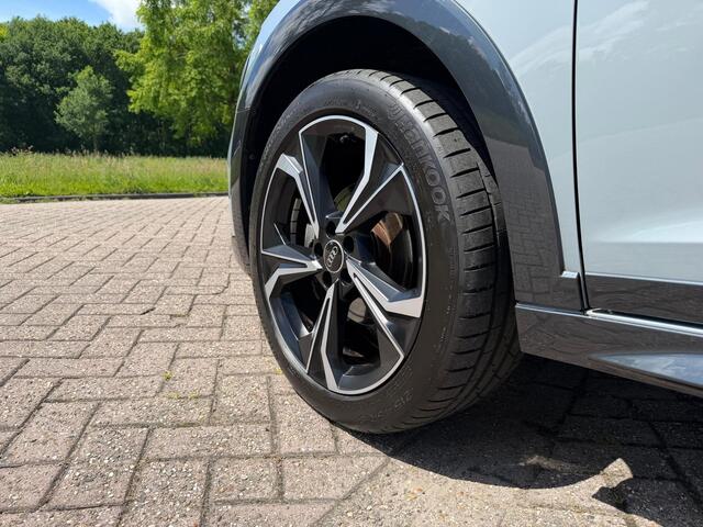 Audi A1 citycarver 30 TFSI edition one CRUIS/CARPLAY/PDC V+A