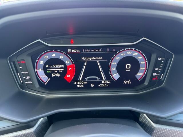 Audi A1 35 TFSI 3x S-line Carplay Stoelverw Afgevlakt stuurwiel twotone 180pk Erg mooi!