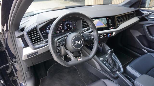 Audi A1 Sportback 35 TFSI 150pk S Line edition one Automaat Keyless Virtual B&O Ambiance Drive Select *63971 km* 17 inch LM Camera *keurig netjes*