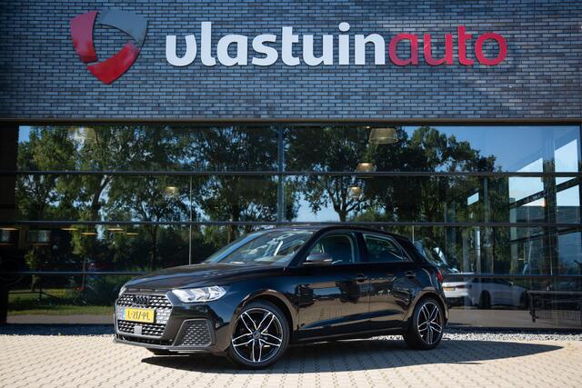Audi A1 Sportback 25 TFSI Pro Line , Cruise control. Carplay,