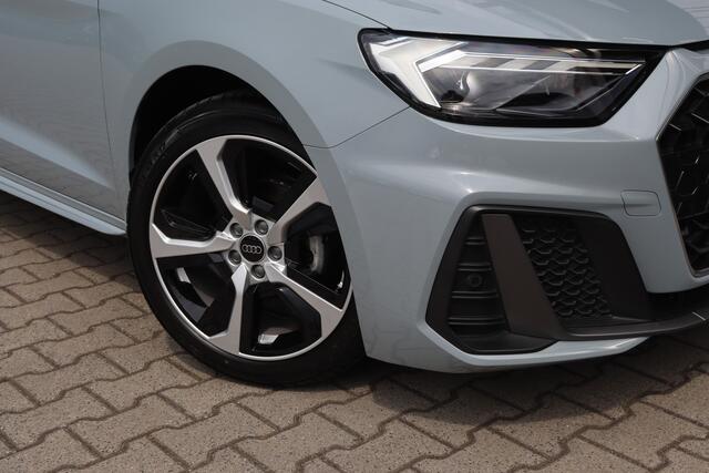 Audi A1 Sportback 25 TFSI S-Line | LED | Camera | 17 Inch |