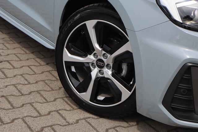 Audi A1 Sportback 25 TFSI S-Line | LED | Camera | 17 Inch |