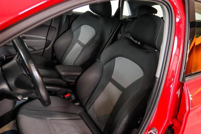 Audi A1 Sportback 1.0 TFSI Pro Line Automaat, Stoelverwarming, Bluetooth, Navigatie