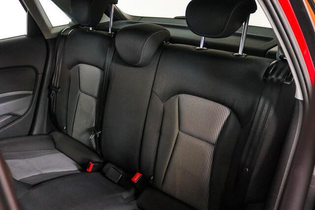 Audi A1 Sportback 1.0 TFSI Pro Line Automaat, Stoelverwarming, Bluetooth, Navigatie