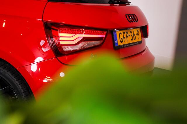Audi A1 Sportback 1.0 TFSI Pro Line Automaat, Stoelverwarming, Bluetooth, Navigatie