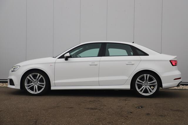 Audi A3 Limousine 30 TFSI Sport S Line Edition NAP! Automaat Half Leder Sportstoelen 18 inch Full LED Navigatie Bluetooth Cruise Parkeersensor