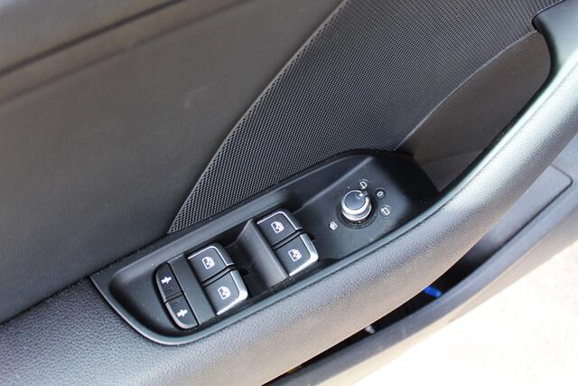 Audi A3 sportback 35 TFSI CoD Advance Sport