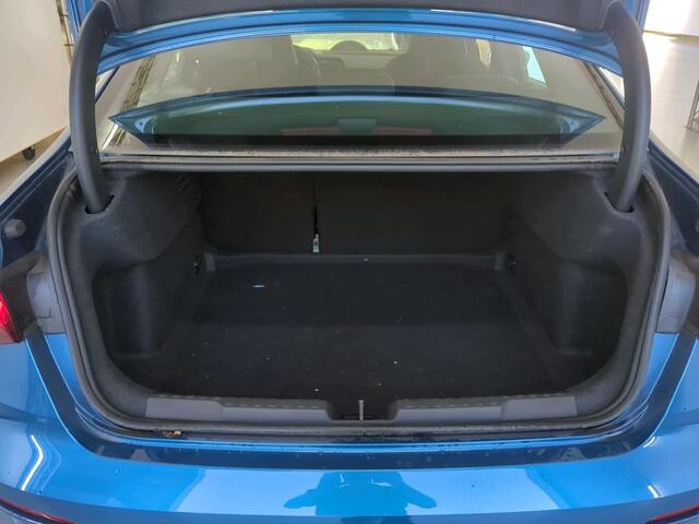 Audi A3 Limousine 35 TFSI 150pk Advanced edition LED / Navigatie / Climate control / Achteruitrij Camera / 17"LMV