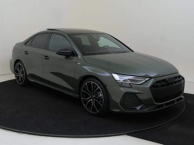 Audi A3 Limousine 35 TFSI S-tronic S edition | Panoramadak | Carbon pakket | Verwarmbare voorstoelen | Optiekpakket zwart PLUS | 19 inch LM velgen