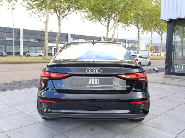 Audi A3 Limousine 35 TFSI 150PK | Virtual Cockpit | Stoelverwarming | Navigatie | LED | DAB |