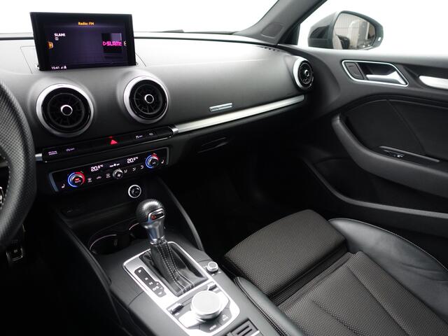 Audi A3 Limousine 35 TFSI S Line Black Optic Aut- Virtual Cockpit, Xenon Led, Dynamic Select, Stoelverwarming, Sfeerverlichting
