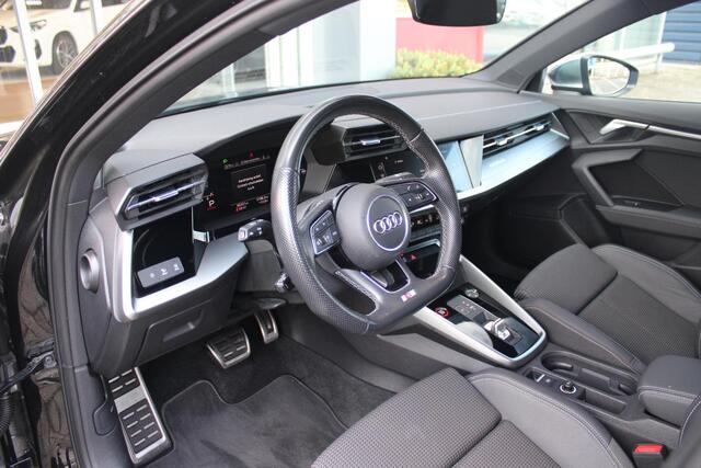 Audi A3 Limousine 2.0 TFSI 310PK S3 QUATTRO | APPLE CARPLAY/ANDROID AUTO | STOEL VERWARMING | S-LINE INTERIEUR/EXTERIEUR | SPORT STUUR S-LINE MET SCHAKEL FUNCTIE | NAVIGATIE | VIRTUAL COCKPIT PLUS | GLANS PAKKET | CRUISE CONTROL | ADVANCED KEY | AMBIENTE VERLICHT
