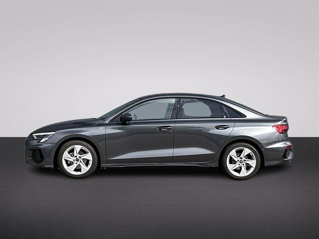 Audi A3 Limousine 30 TFSI S edition 110 pk S-tronic | Verlengde garantie | Navigatie | Zwart Optiek | Stoelverwarming | Parkeersensoren (Park assist) | Cruise control | Full-LED koplampen |