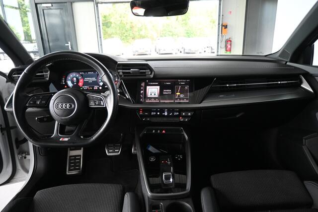 Audi A3 Limousine 30 TFSI Automaat 3x S-Line Panoramadak Stoelverwarming Rijklaarprijs Inruil Mogelijk!