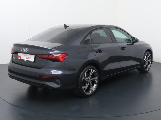 Audi A3 Limousine 35 TFSI edition one | 150 PK | Automaat | Matrix LED koplampen | Achteruitrijcamera |