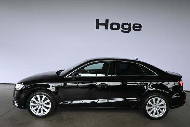 Audi A3 Limousine 1.6 TDI Design Automaat Clima Adaptieve cruise Navigatie Licht metaal Inruil mogelijk