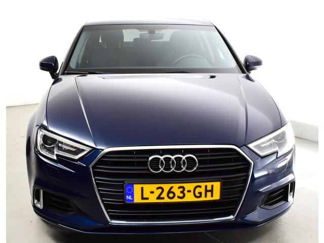 Audi A3 Limousine 35 TFSI Advance Sport Automaat, Privacy glas, Sportstoelen, Trekhaak-Dealer onderhouden