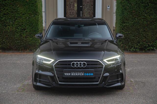 Audi A3 Limousine 1.5 TFSI S-Line 19 inch | PDC | ORG NL 2e EIGN | Nieuwstaat