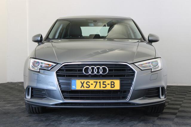 Audi A3 Limousine 1.5 TFSI CoD Sport S Line Edition |Navi|Stoelverwarming|